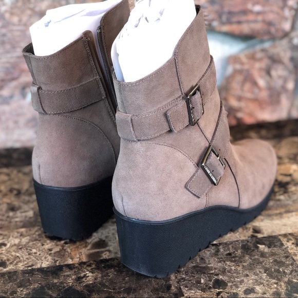 NEW Giani Bernini Sashaa  Water-Resistant booties - Picture 9 of 14